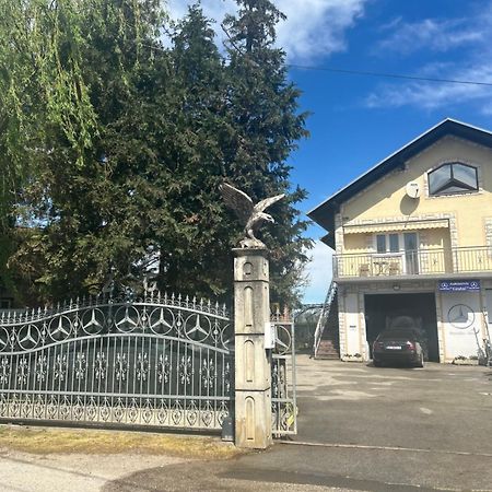Astralis Factory Apartments- Fly ザグレブ エクステリア 写真